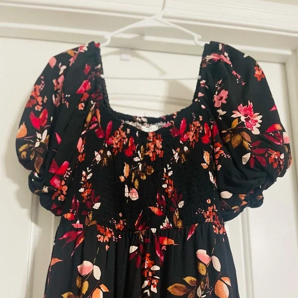 Maurices Red and Pink Smocked Maxi Dress ✨NWOT✨ - Picture 3 of 7